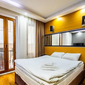 https://xenia-istanbul.istanbul-turkeyhotels.com