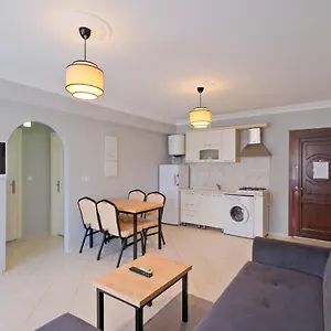 Gold Lion Aparthotel